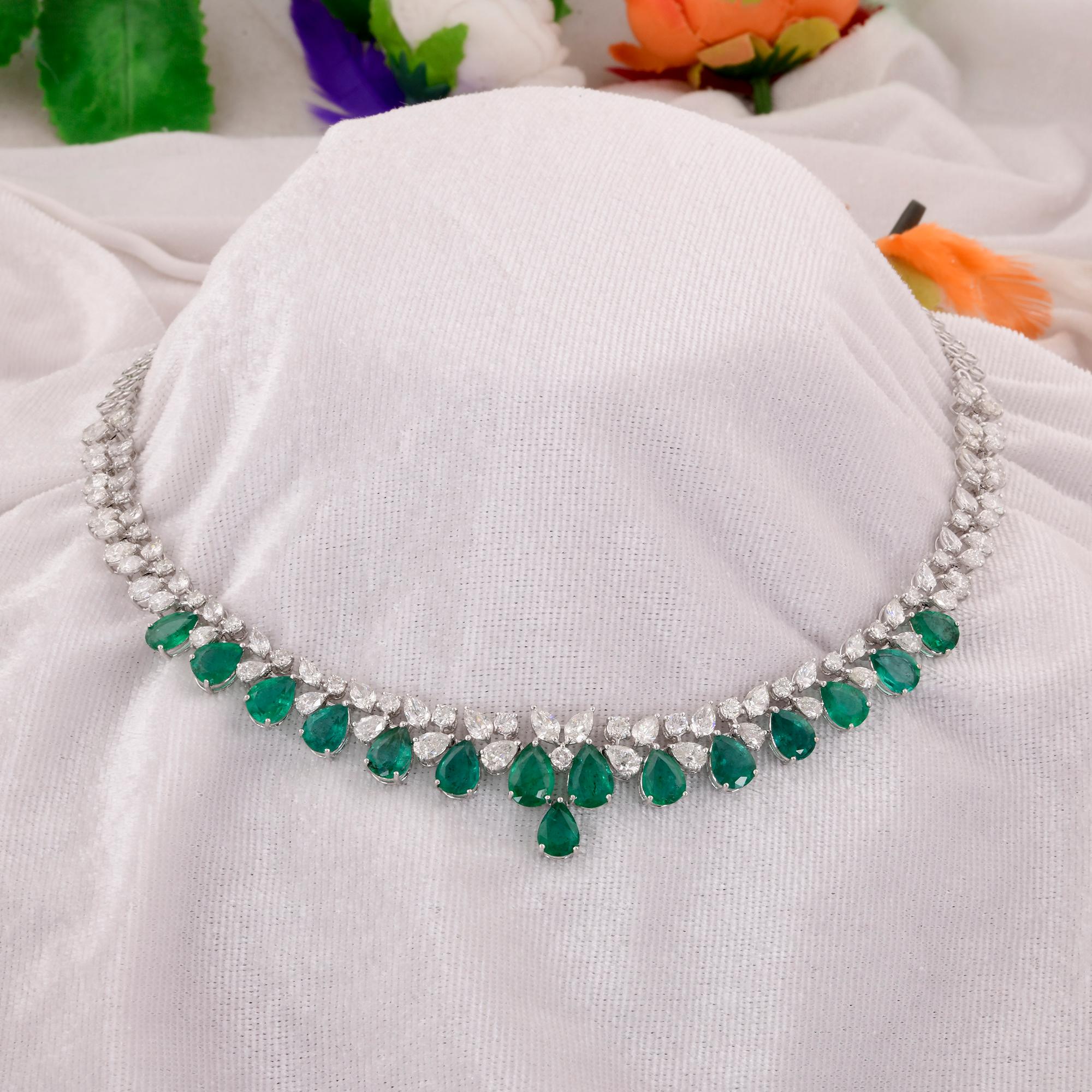 Pear Cut Pear Zambian Emerald Gemstone Choker Necklace Diamond 14k White Gold Jewelry For Sale