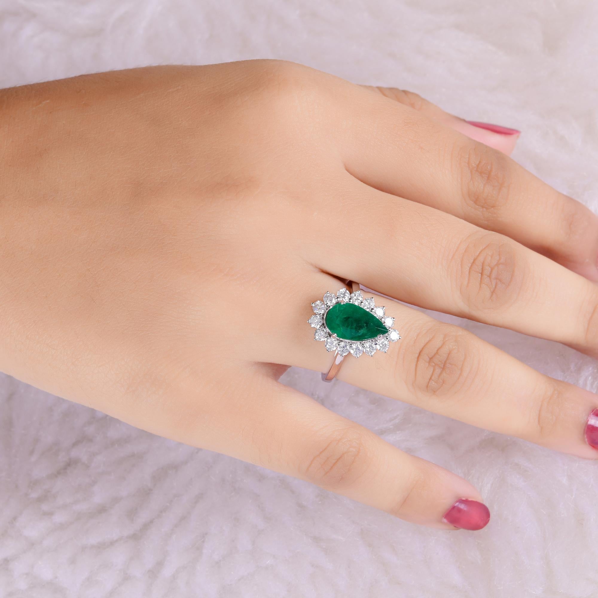 Pear Cut Pear Zambian Emerald Gemstone Cocktail Ring SI/H Diamond 18 Karat White Gold For Sale