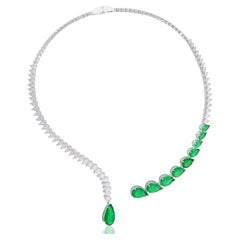 Pear Natural Emerald Gemstone Collar Choker Necklace Diamond 18 Karat White Gold