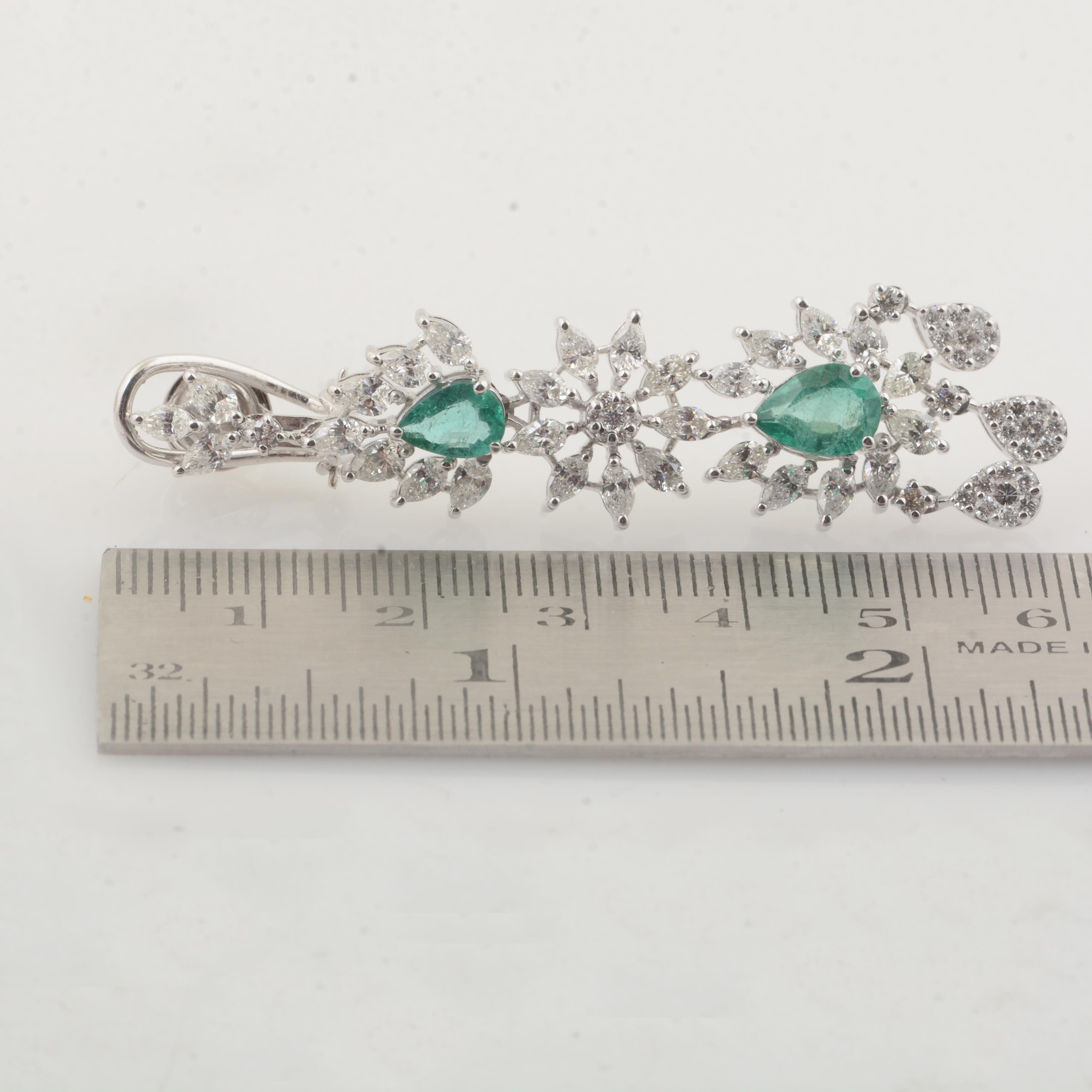 Pear Cut Pear Natural Emerald Gemstone Dangle Earrings Diamond 18k White Gold Jewelry For Sale