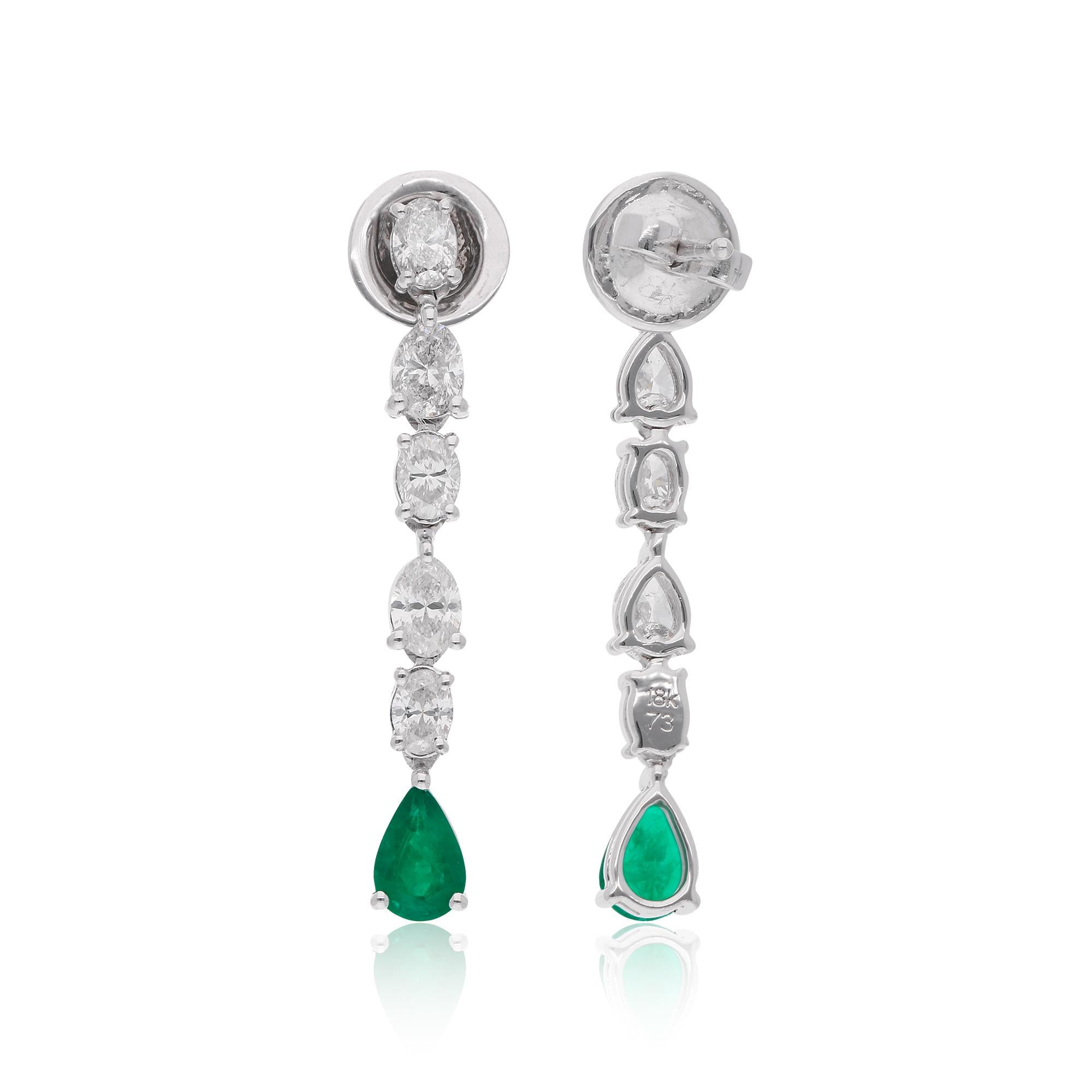 Item Code :- SEE-13051G
Gross Wt. :- 4.20 gm
18k White Gold Wt. :- 3.78 gm
Natural Diamond Wt. :- 1.37 Ct. ( AVERAGE DIAMOND CLARITY SI1-SI2 & COLOR H-I )
Natural Emerald Wt. :- 0.73 Ct.
Earrings Size :- 30 mm approx.

✦