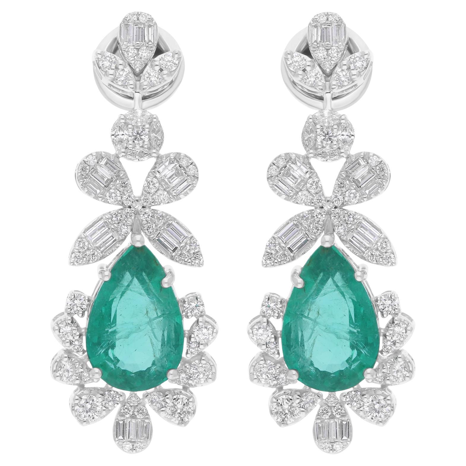 Boucles d'oreilles pendantes en émeraude de Zambie poire SI/H diamant Or blanc 18 carats