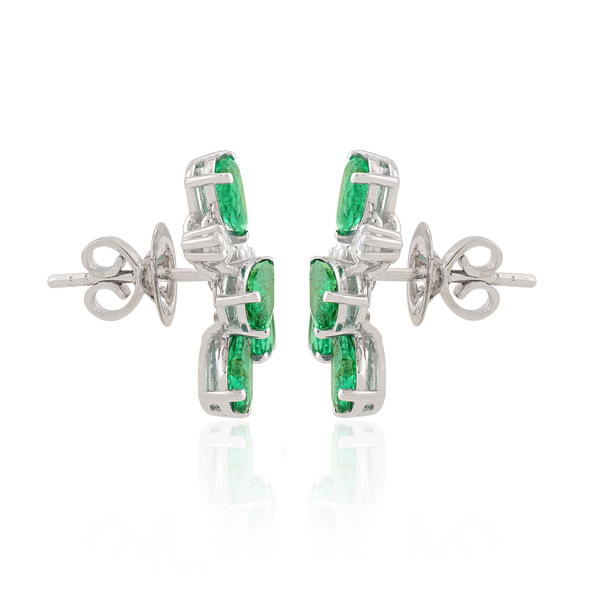 Donna Orecchini a pera in smeraldo dello Zambia, di design, con diamante e oro bianco 18k in vendita