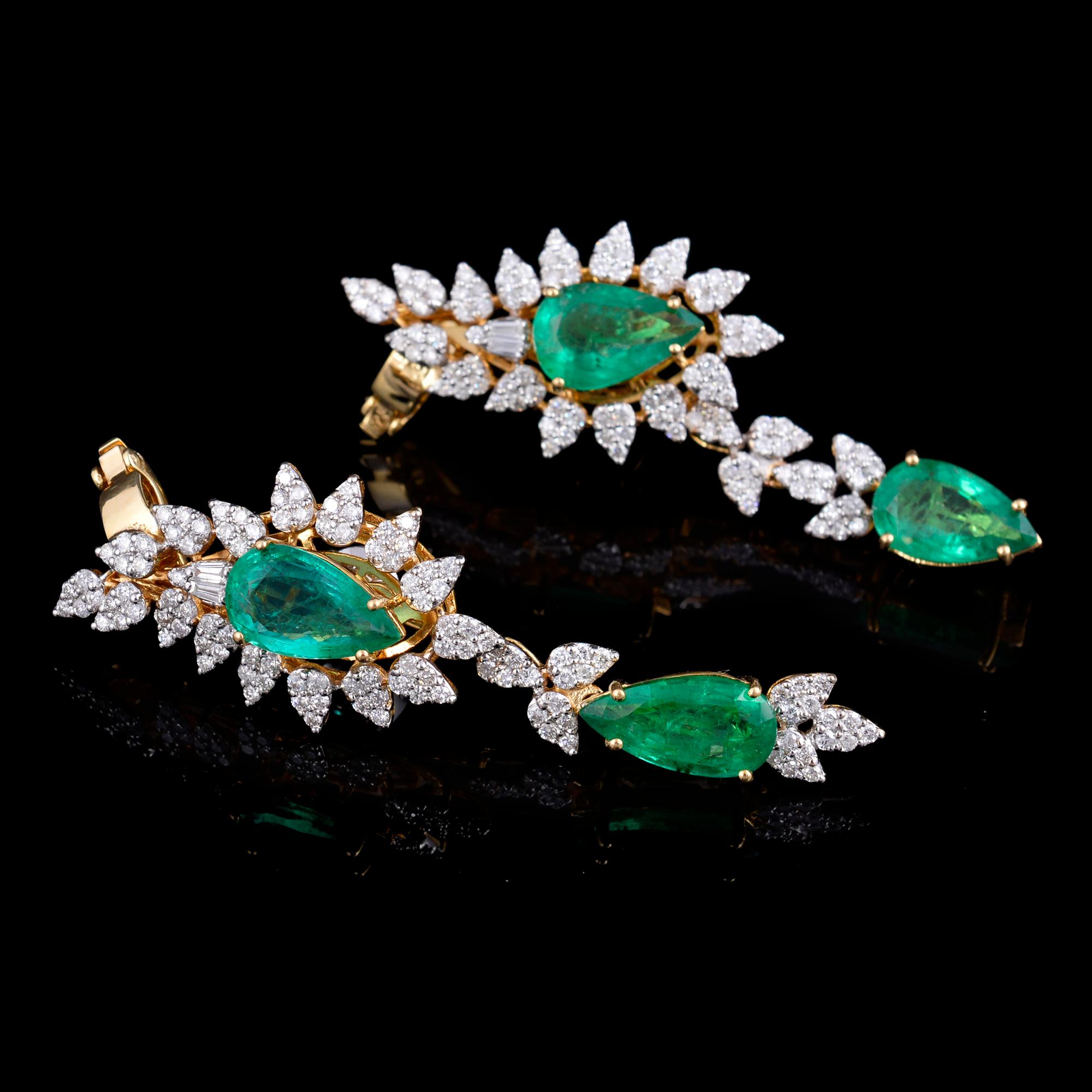Modern Pear Natural Emerald Gemstone Ear Cuff Earrings Diamond 18 Karat Yellow Gold For Sale