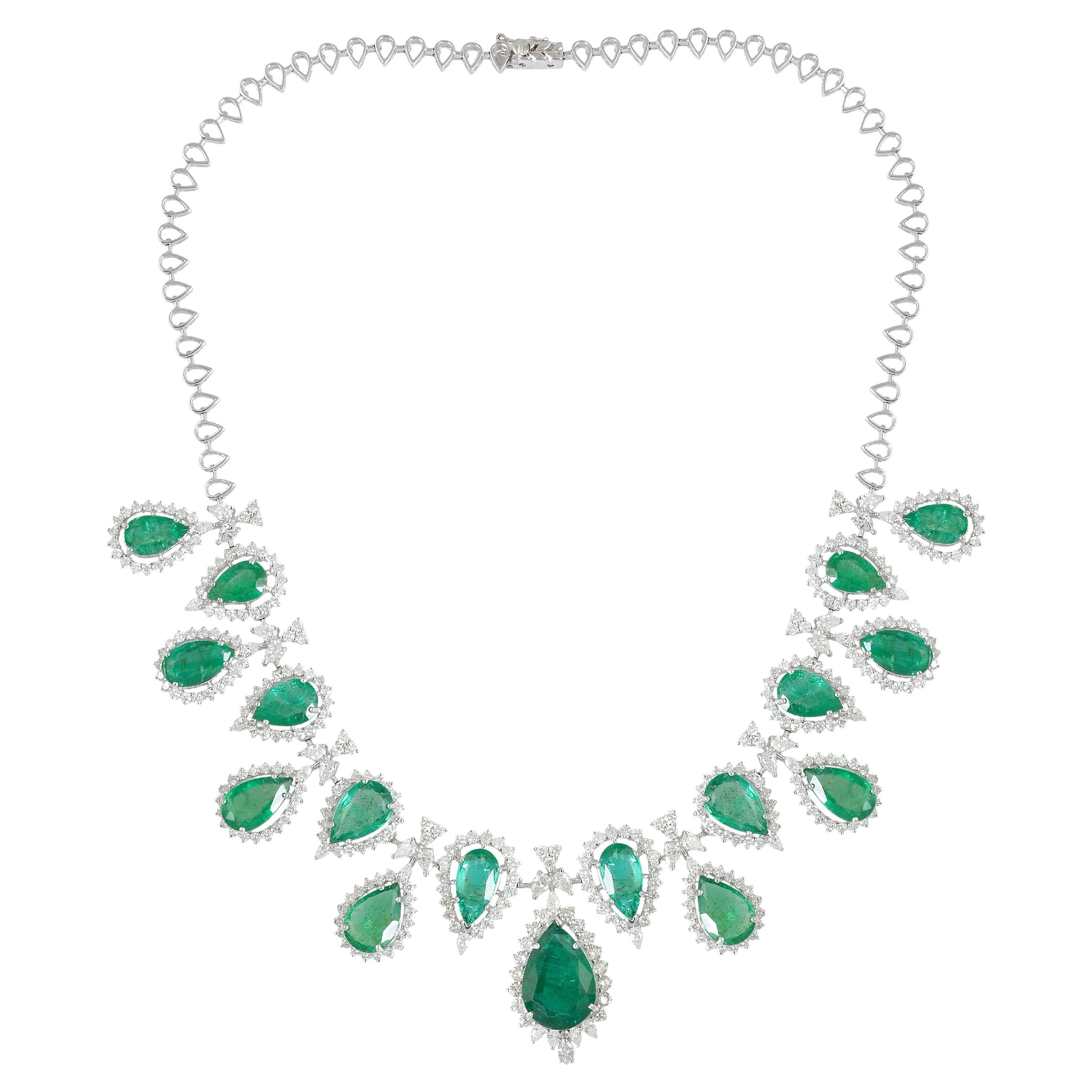 Pear Emerald Gemstone Necklace Diamond 18 Karat White Gold Fine Jewelry For Sale