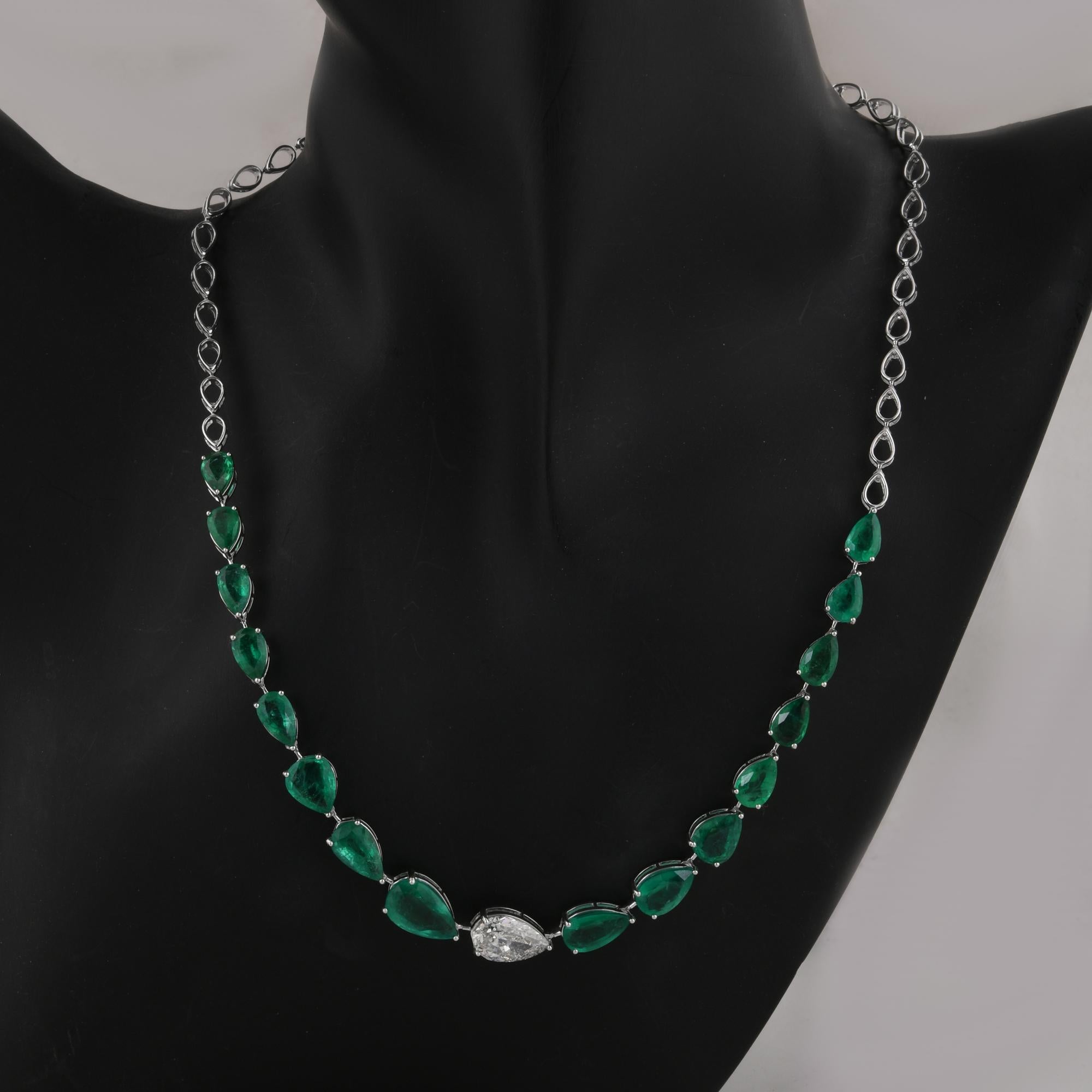 Birne Sambia Smaragd Edelstein Halskette SI/H Diamant 18 Karat Weißgold Schmuck (Moderne) im Angebot