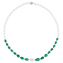 Birne Sambia Smaragd Edelstein Halskette SI/H Diamant 18 Karat Weißgold Schmuck