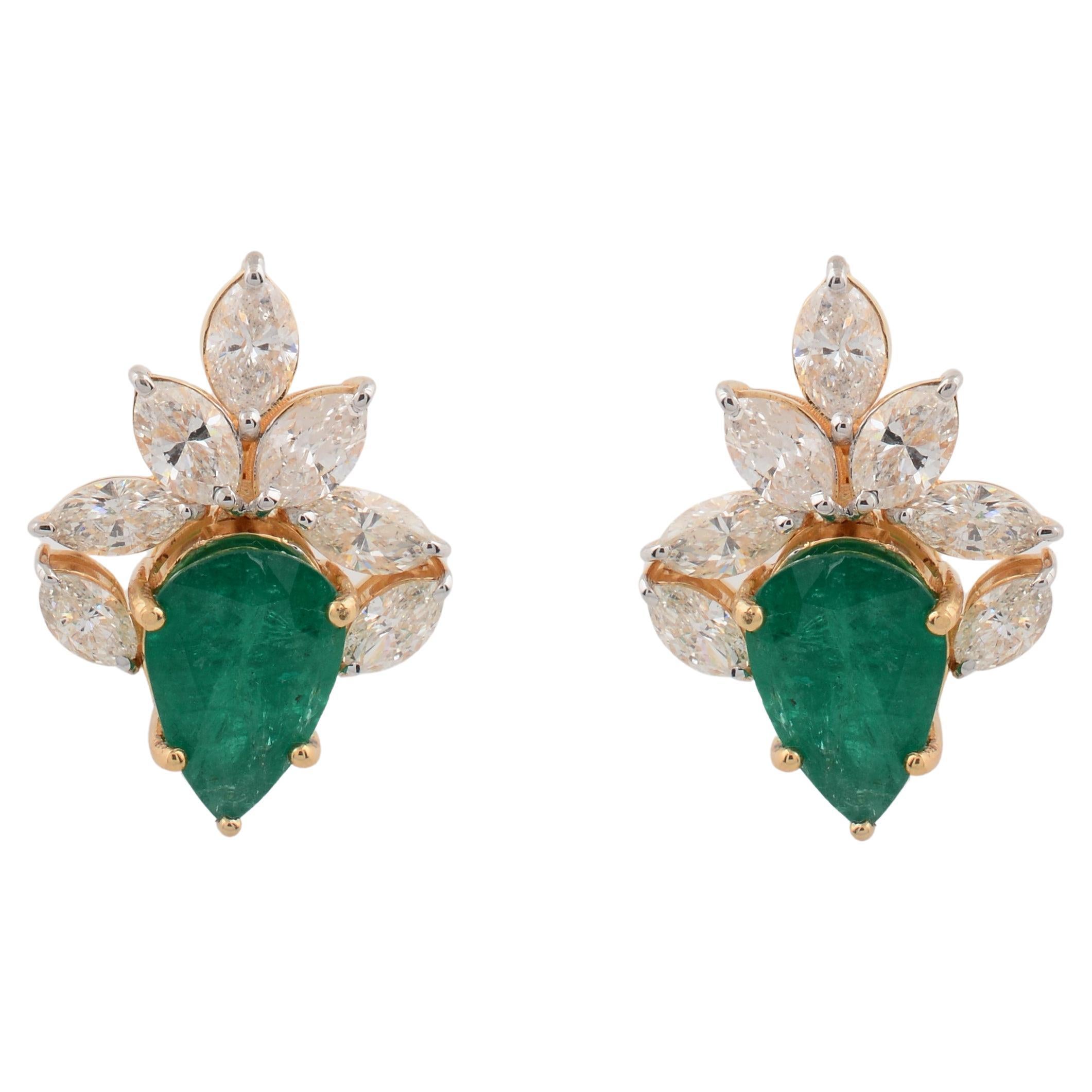 Pear Natural Emerald Gemstone Stud Earrings Marquise Diamond 18 Kt Yellow Gold For Sale