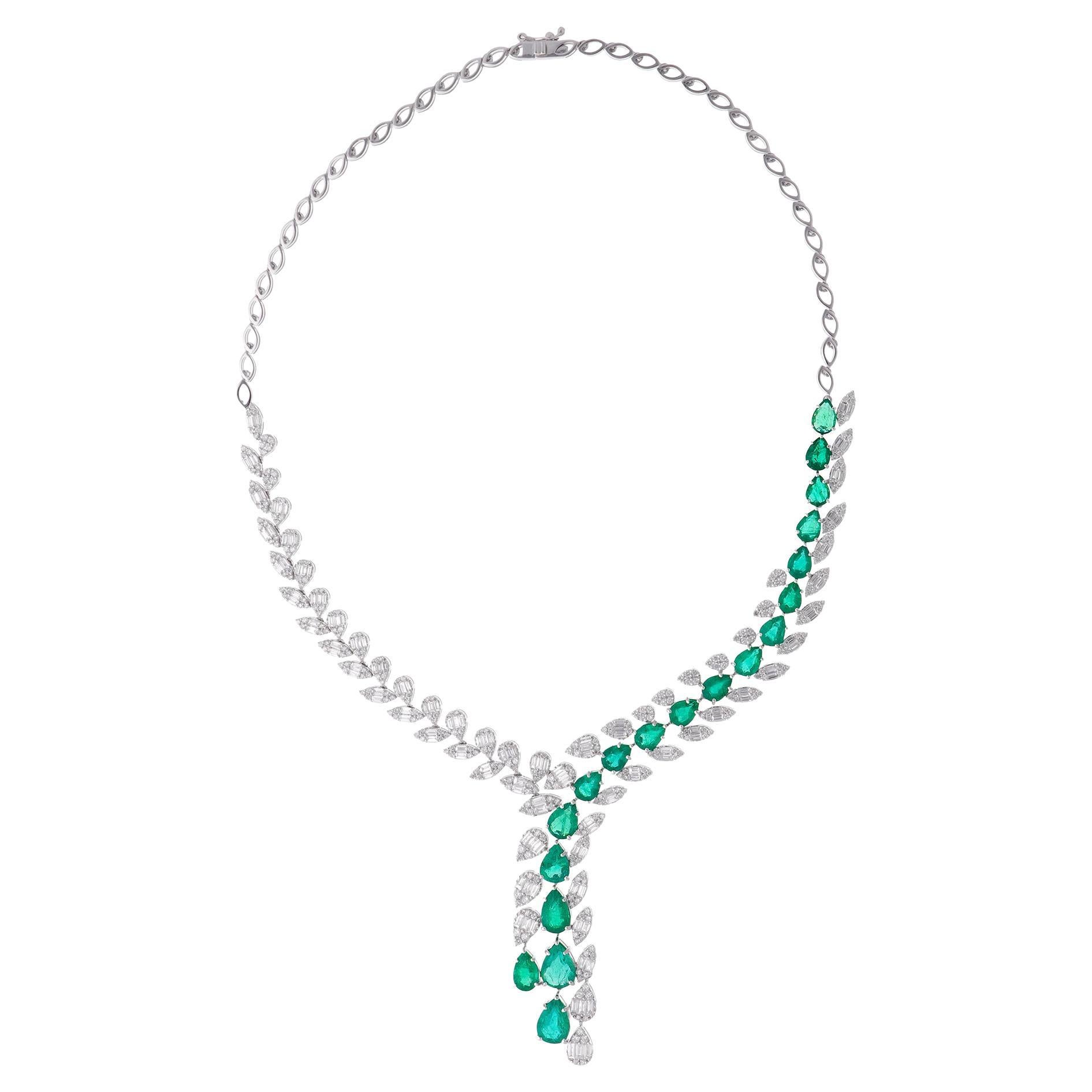 Natural Pear Emerald Necklace Baguette Diamond 18 Karat White Gold Fine Jewelry For Sale