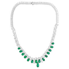 Pear Zambian Emerald Necklace SI/H Diamond 18 Karat White Gold Handmade Jewelry