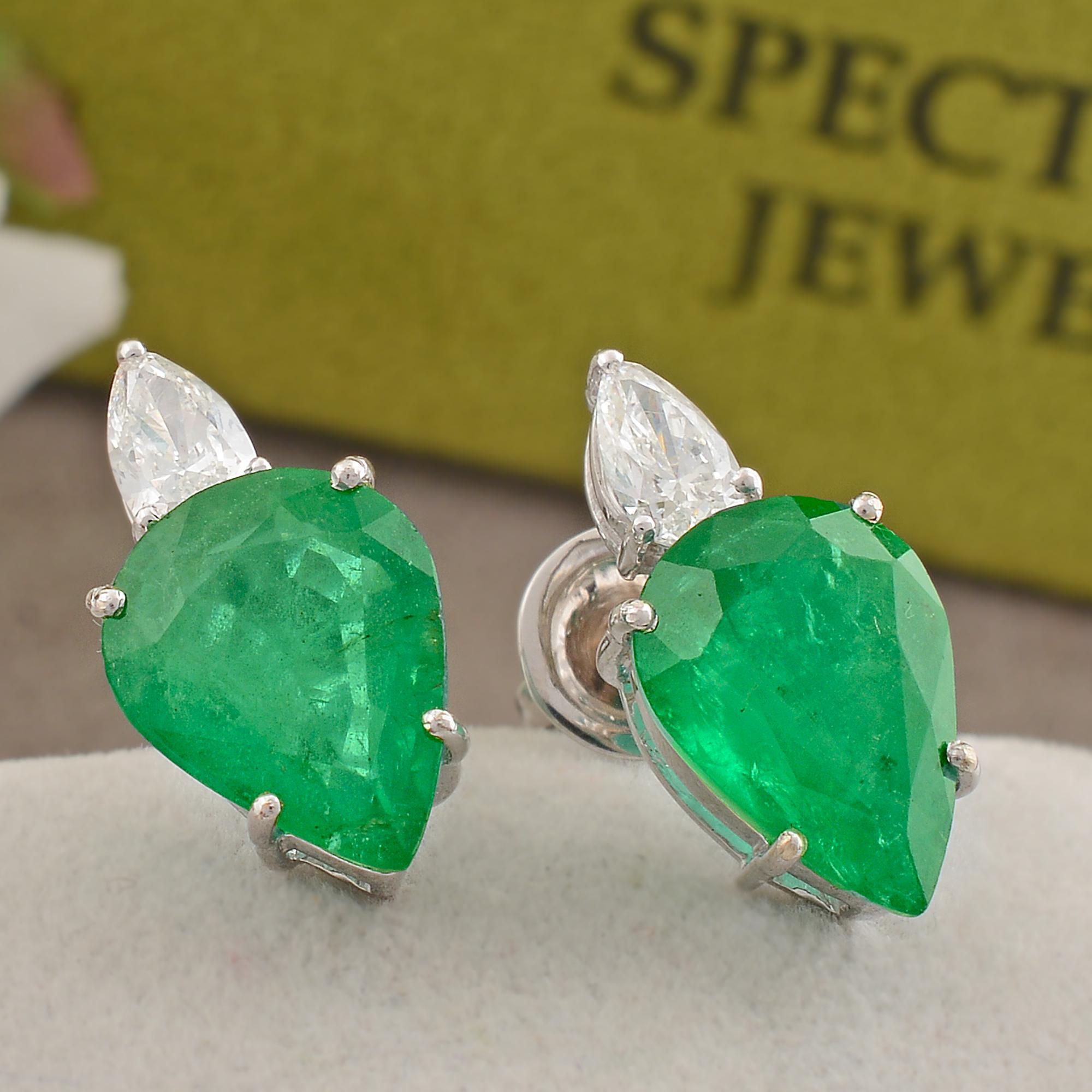 Modern Pear Natural Emerald Stud Earrings Pear Shape Diamond 14k White Gold Jewelry For Sale