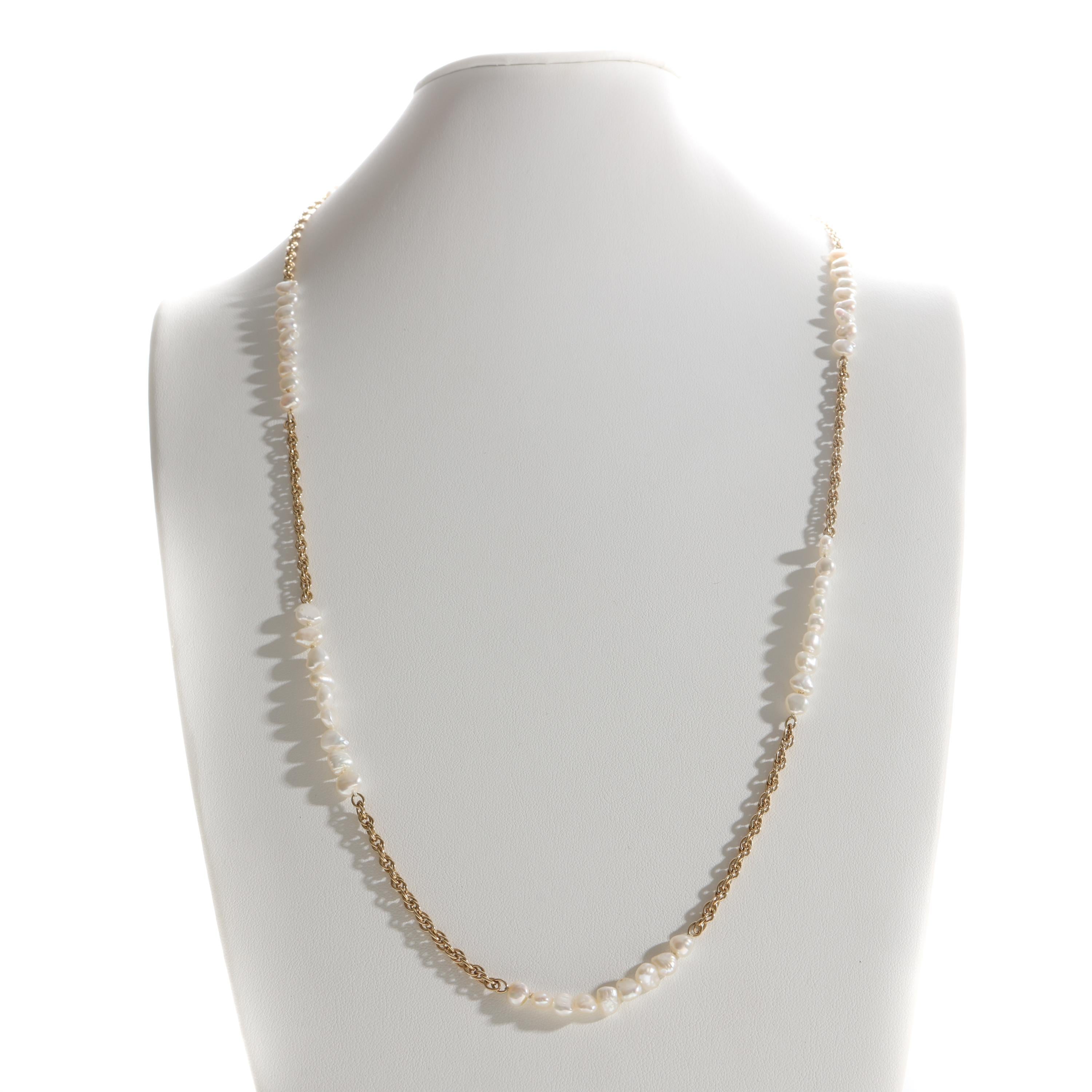 Pearl & 18K Gold Necklace, 32