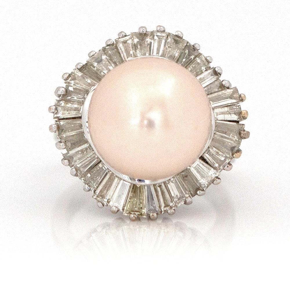 Modern Pearl 2.35ct Diamond 18ct White Gold Ballerina Ring For Sale