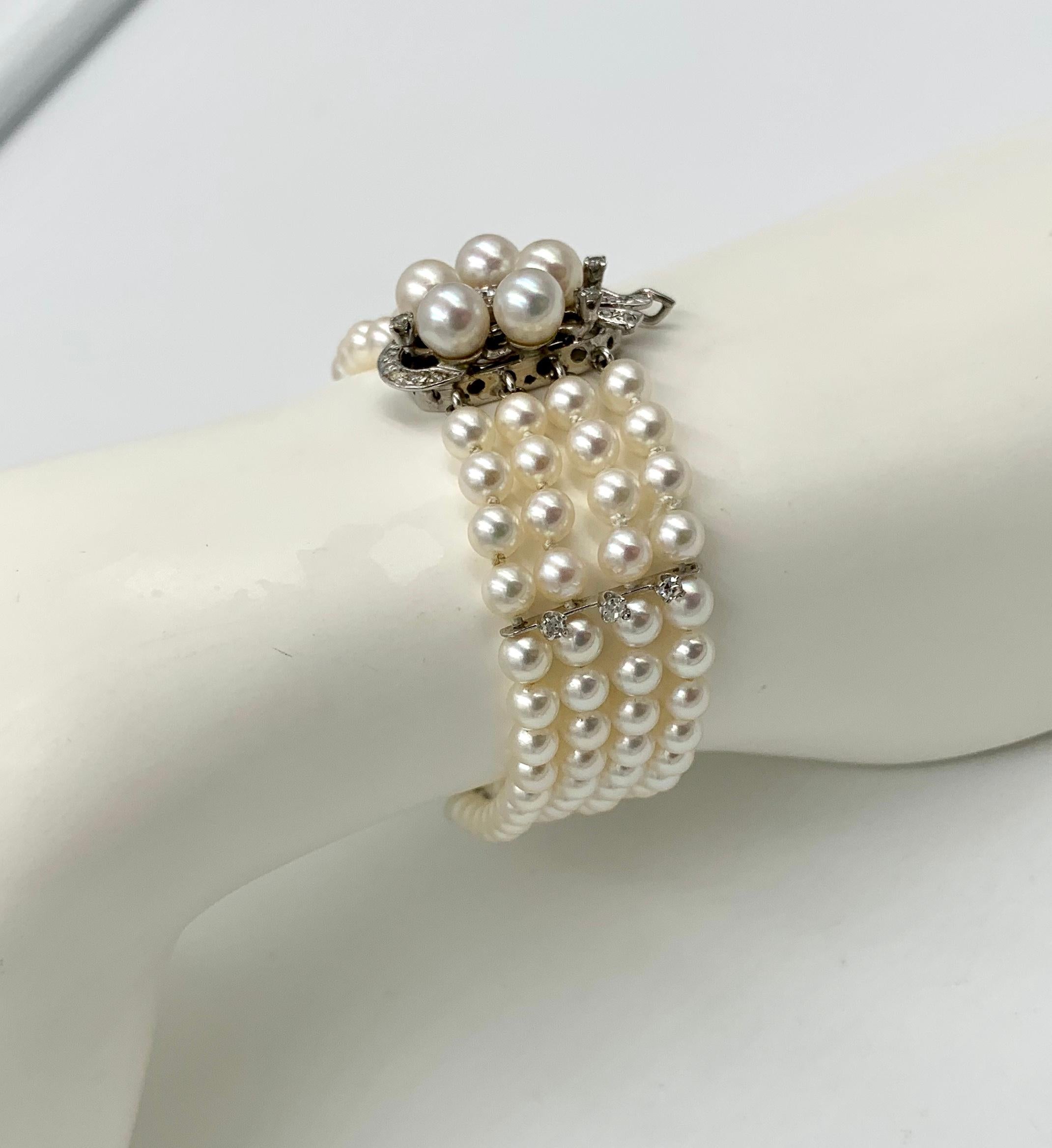Pearl 26 Diamond Bracelet 14 Karat White Gold Retro Hollywood Regency For Sale 4