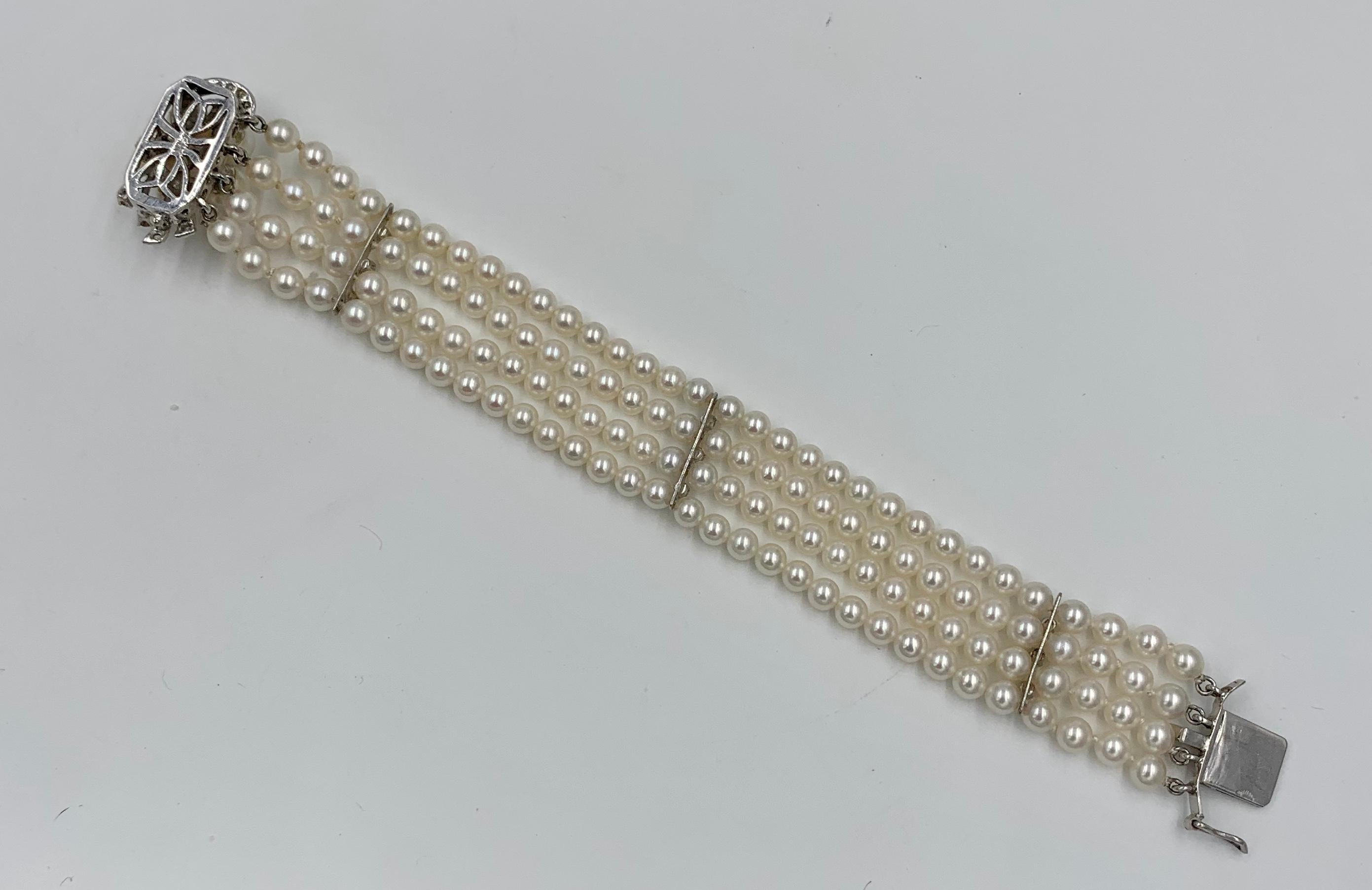 Pearl 26 Diamond Bracelet 14 Karat White Gold Retro Hollywood Regency For Sale 6