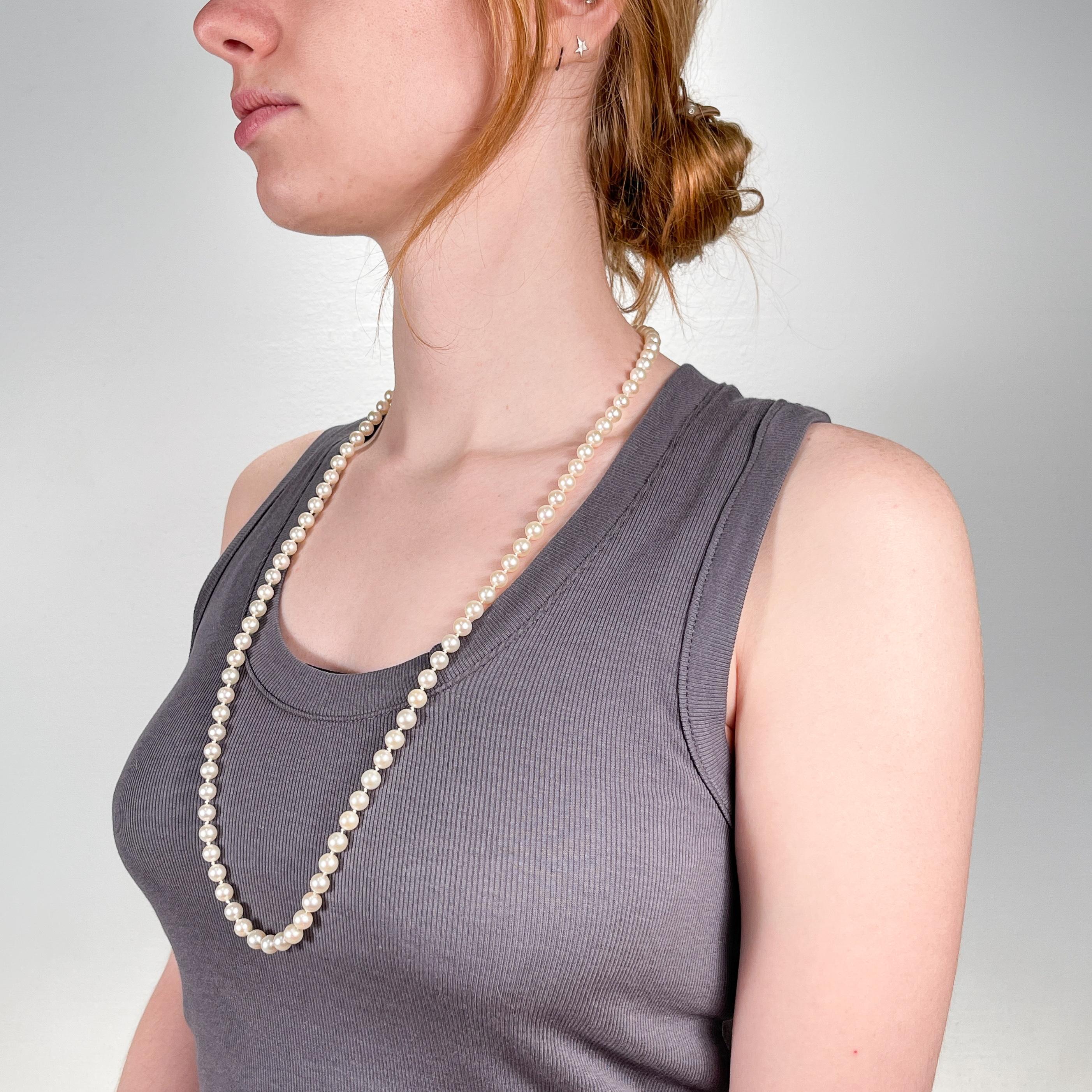 Collana con perle e chiusura a barile in oro 14 carati in vendita 7