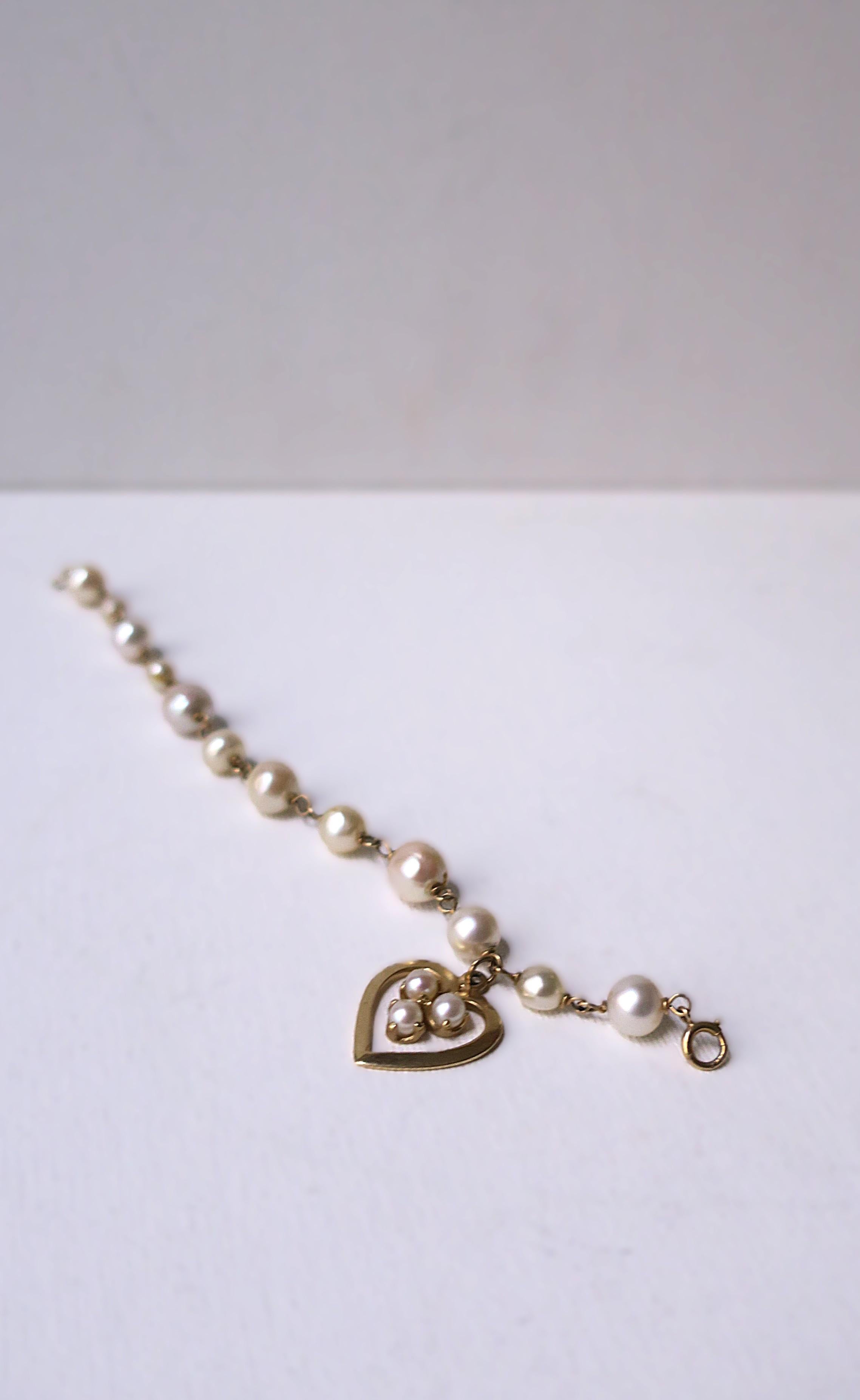 Bracciale con perle e cuore in oro 14 carati in vendita 7