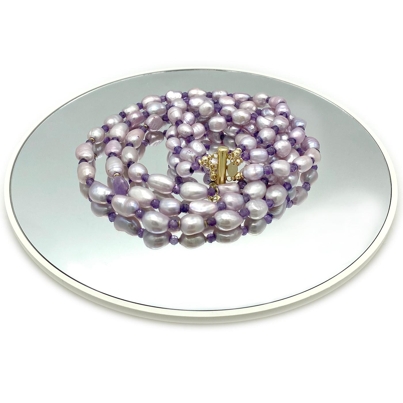 Donna Collana a tre fili con perle e ametista e chiusura a tubo in oro 14K in vendita
