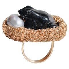 Ring mit Perlen und schwarzem Achat Frosch, in 14k Gold, F, Ein-Ausgabe des Künstlers