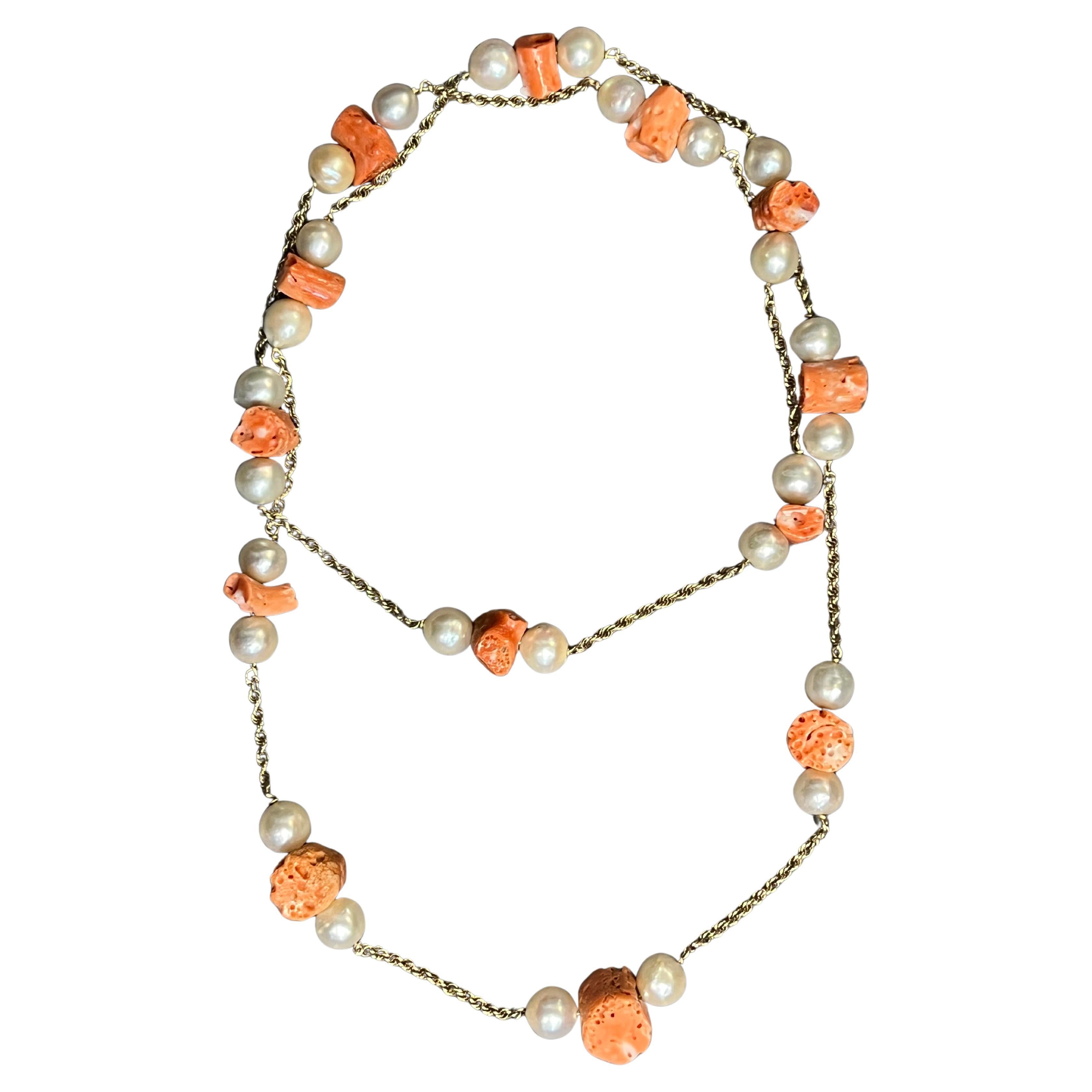 Collana di perle e corallo in vendita