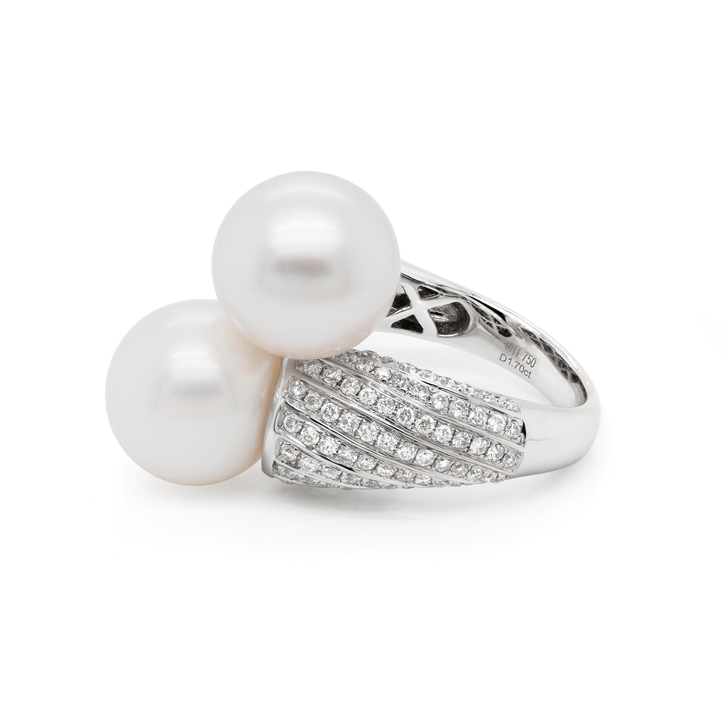 Modern Pearl and Diamond 18 Carat white Gold Crossover Cocktail Ring For Sale