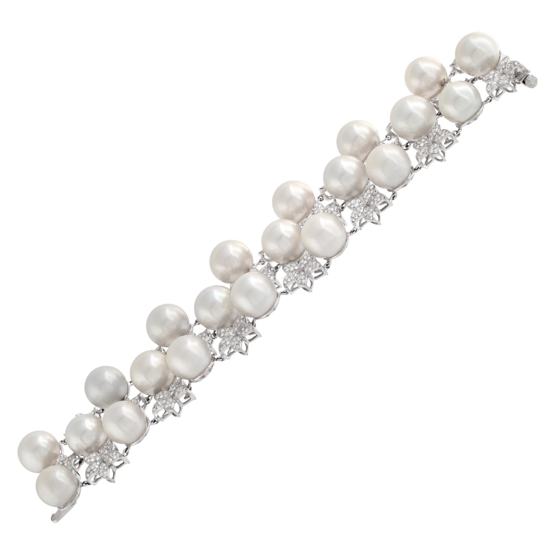 Pearl and Diamond Bracelet in 18k White Gold 1