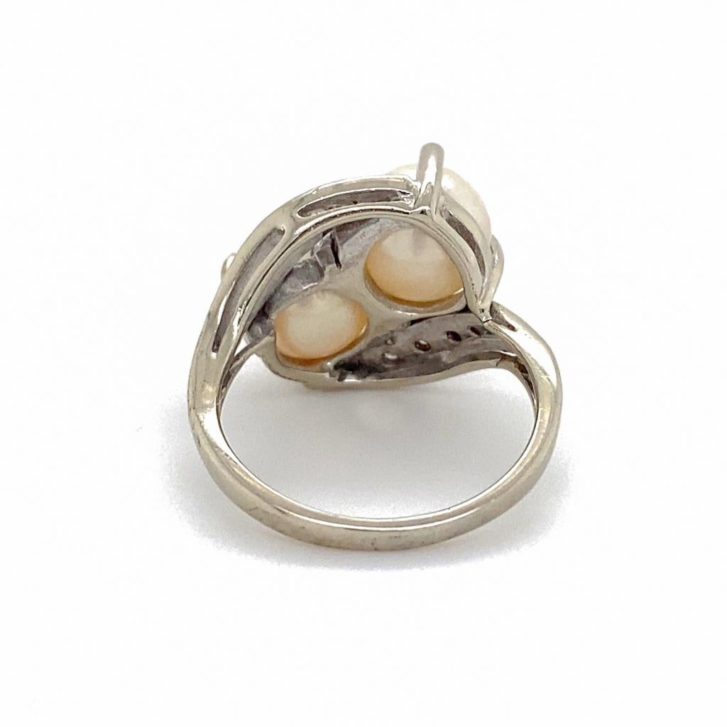 Pearl and Diamond Bypass Ring Toi et Moi in 14K White Gold Vintage Circa 1960 1
