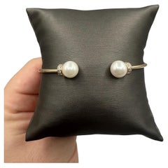 Pearl and Diamond Cuff Bangle in 14kt Yellow Gold – 0.25ctw Diamonds, New