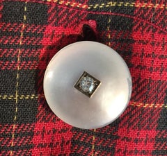 Gemelos antiguos Art Decó de madreperla y diamantes