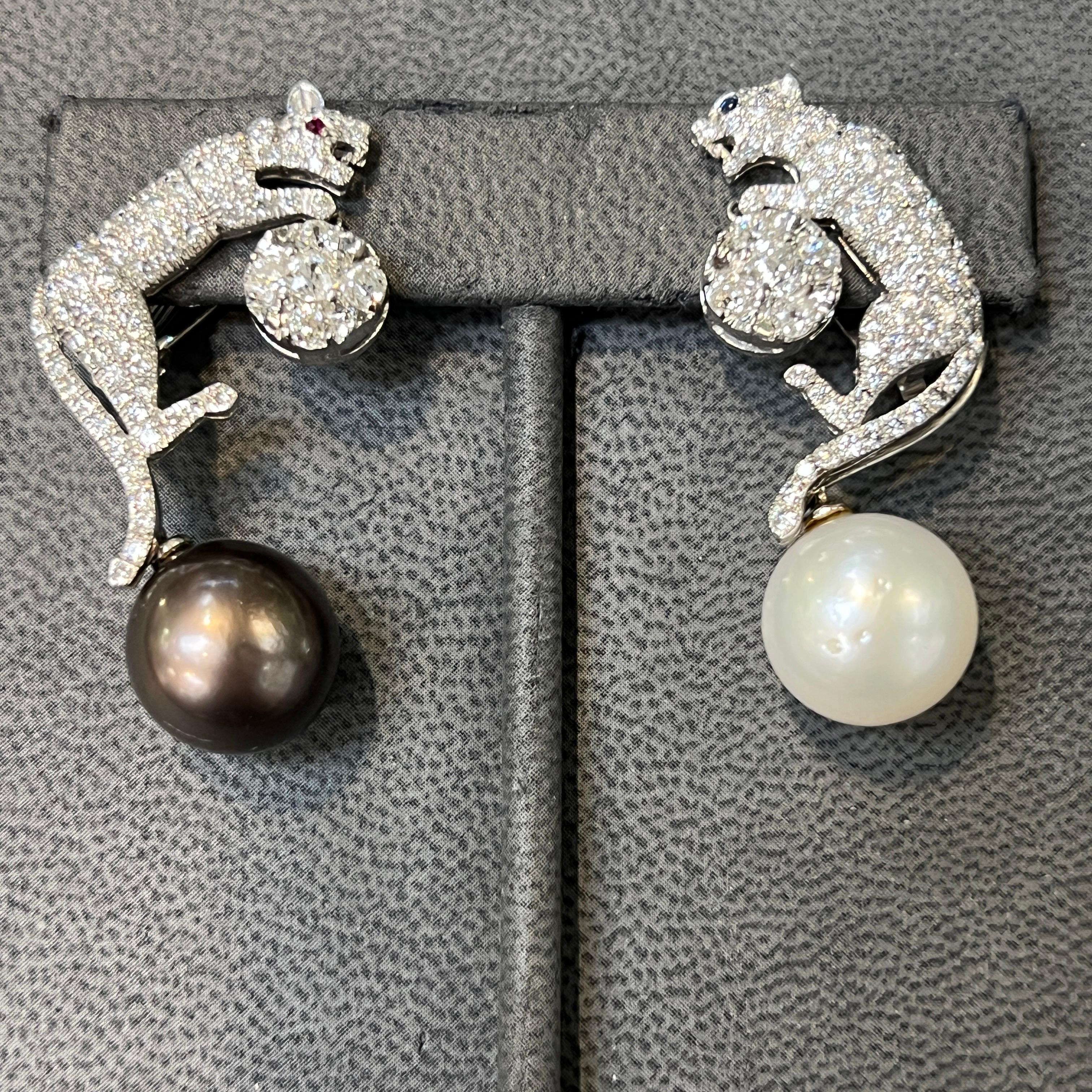Orecchini giorno e notte con perle e diamanti in vendita 1