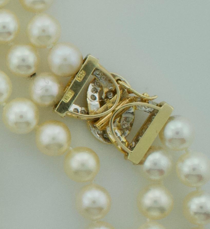 Collana con perle e diamanti a doppia lunghezza in oro giallo in vendita 1