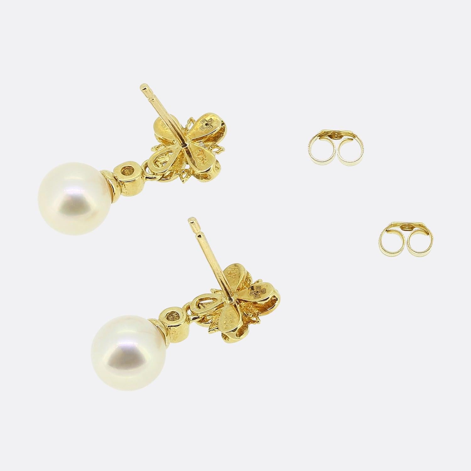 Pearl and Diamond Drop Earrings In Excellent Condition For Sale In London, GB