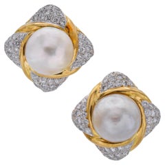 Clip per orecchie con perle e diamanti