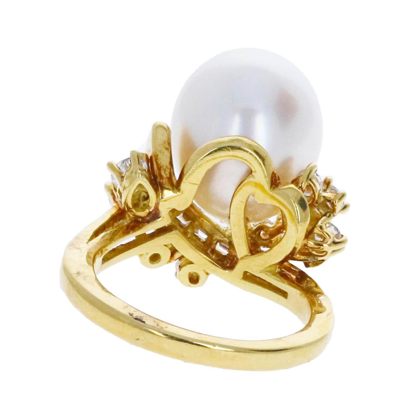 Pearl and Diamond Earrings and Cocktail Ring Set In Excellent Condition For Sale In Beverly Hills, CA
