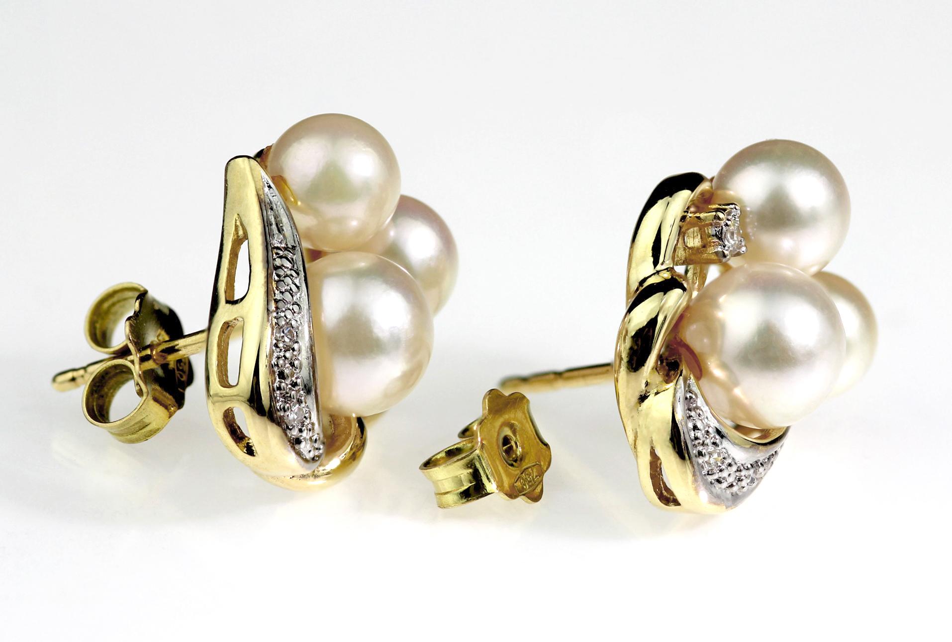 pearl love heart earrings