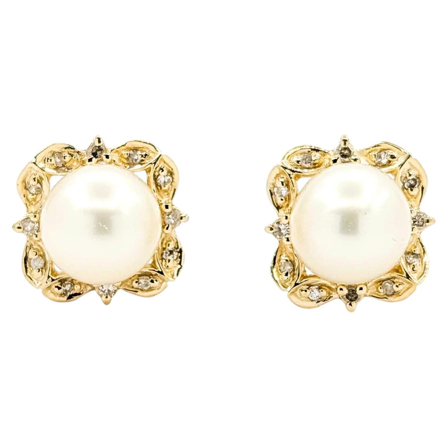 Pearl and Diamond Floral Stud Earrings in 14k Yellow Gold