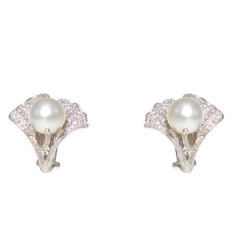 Pearl and Diamond Flower Earrings