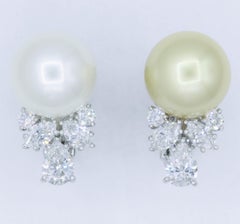 Golden & South Sea Pearl Diamond Mismatch Earrings 1.39 Carats Platinum 13 MM