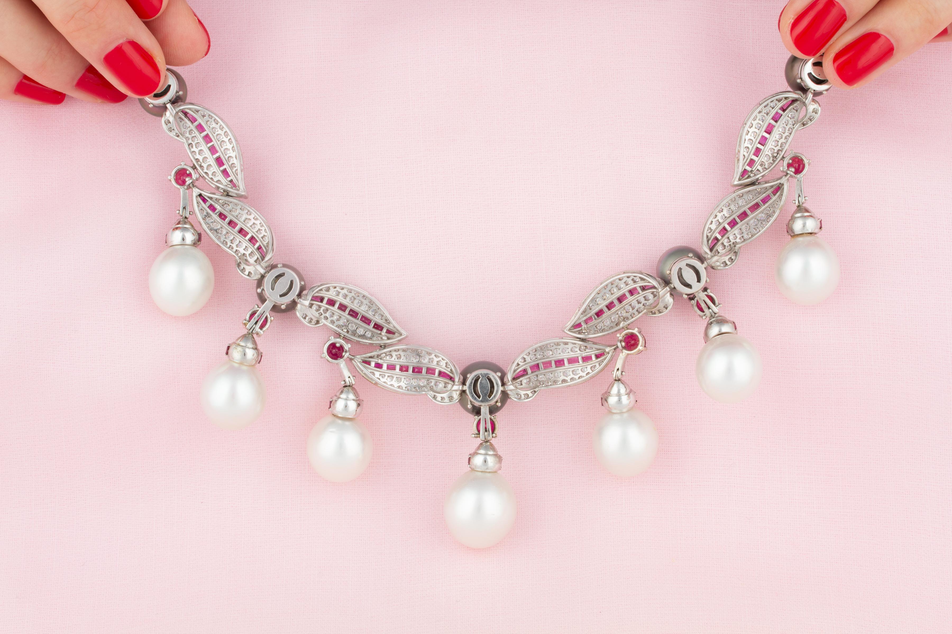 Collar de perlas y diamantes Pendientes Hoja de rubí Diseño de Ella Gafter Artista en venta