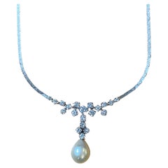 Pearl and Diamond Necklace in 18k White Gold