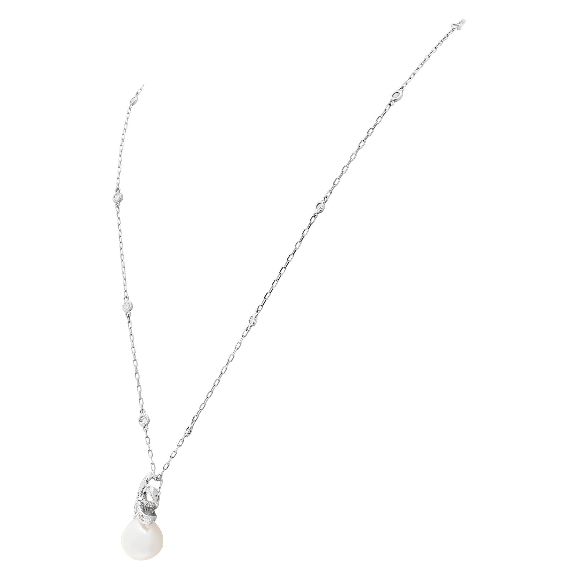 Women's Pearl and Diamond Pendant in 18k White Gold For Sale