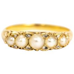Pearl and Diamond Point 18 Carat Gold Ring