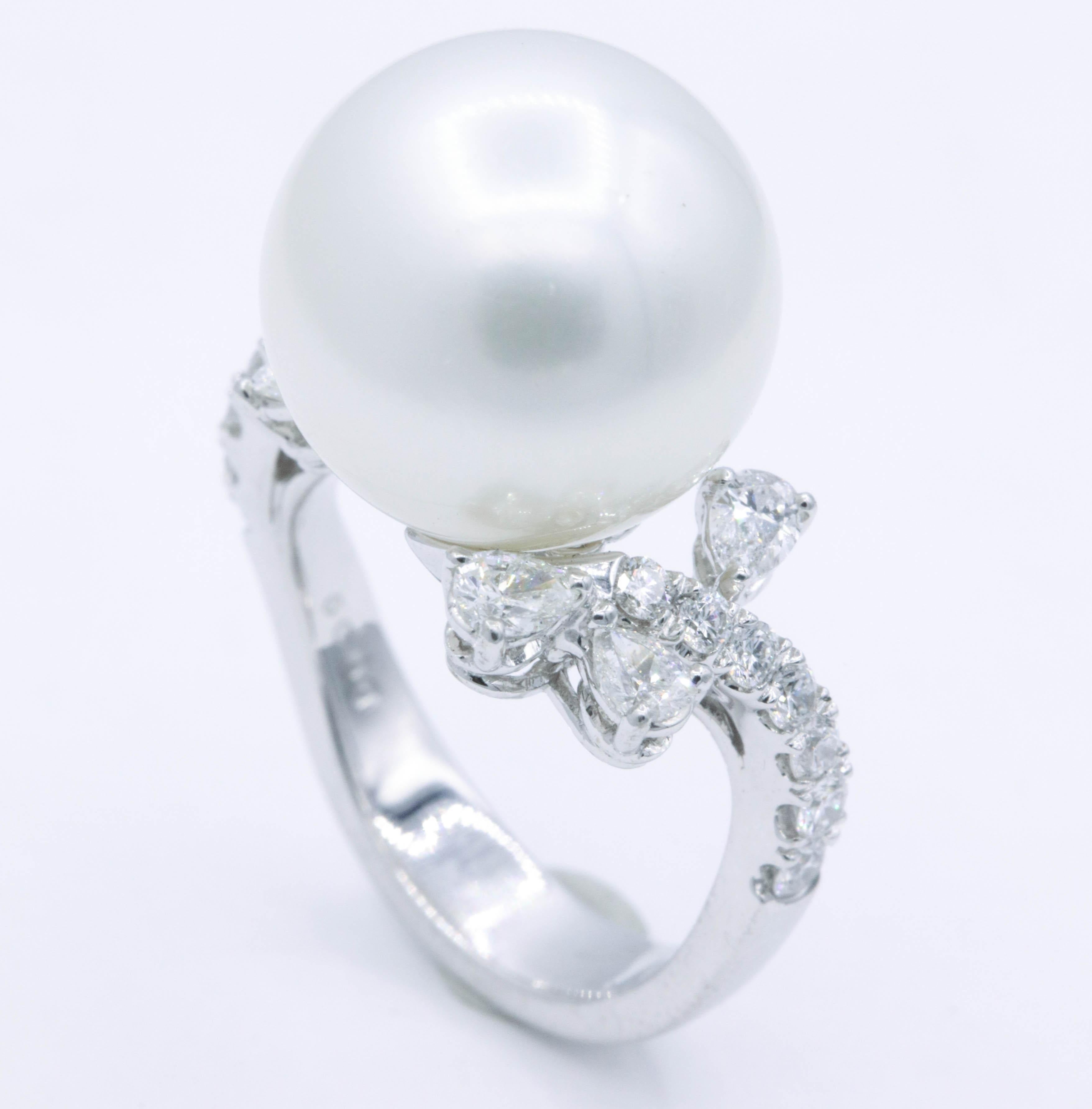 Pearl and Diamond Ring, 0.99 Carat For Sale 1