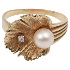 Pearl And Diamond Ring 14K Gold