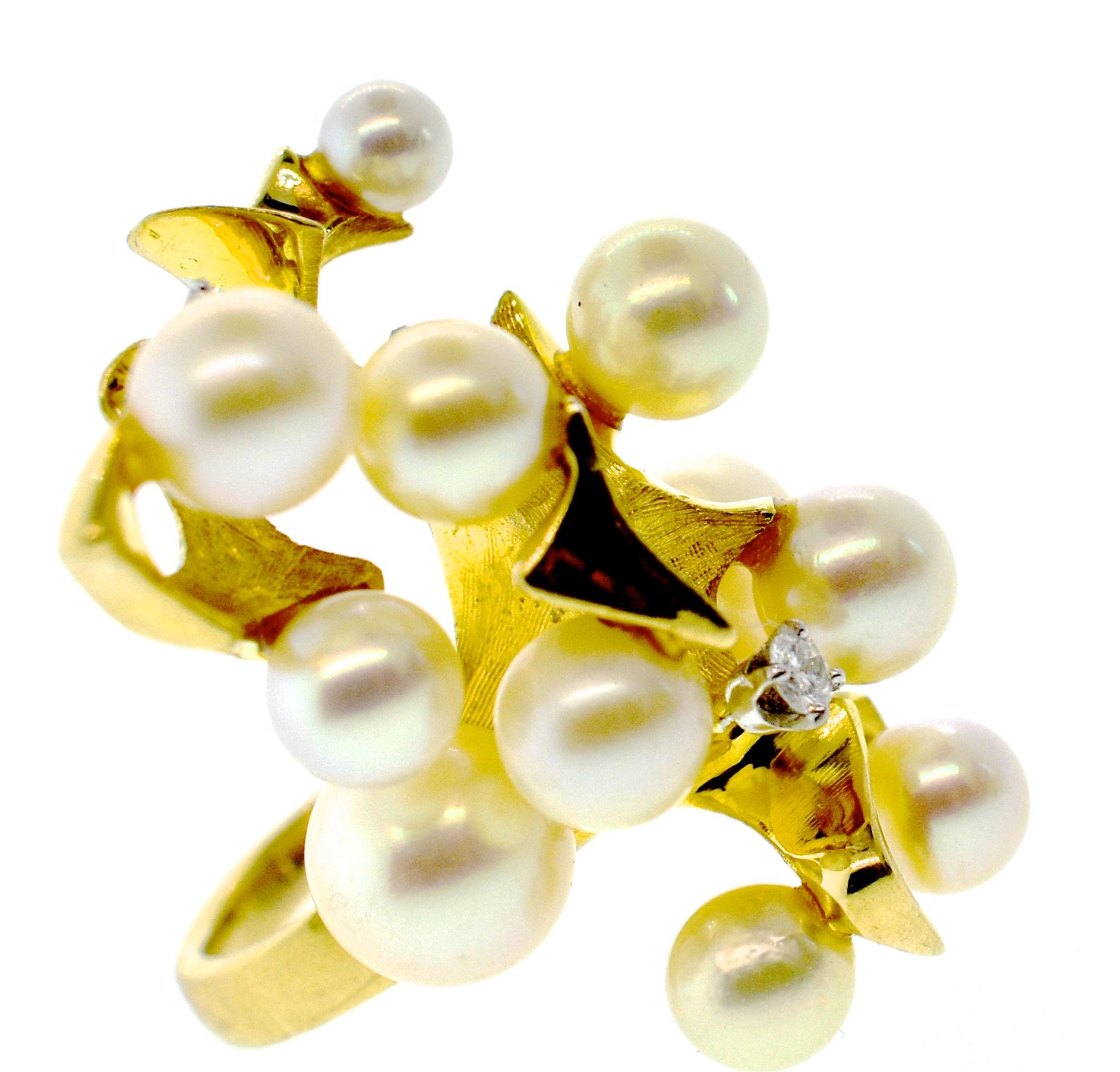 Pearl and Diamond Ring, circa 1970 1