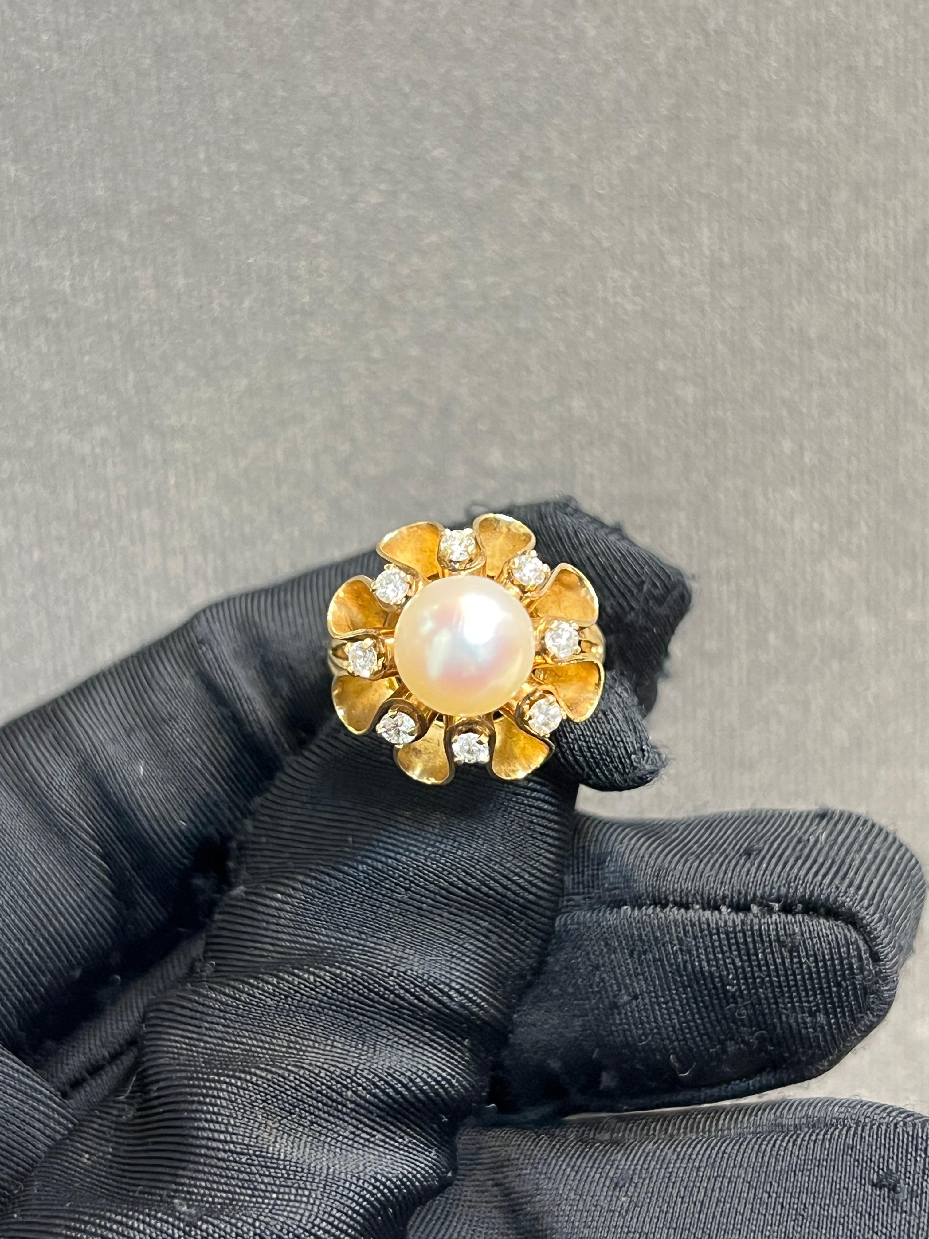 Ring mit Perlen- und Diamanten im Zustand „Hervorragend“ im Angebot in New York, NY