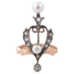 Anillo de perlas y diamantes