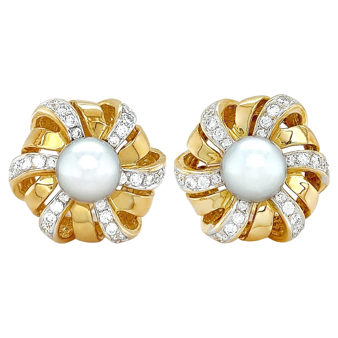 18K Yellow Gold Round White Pearl and Diamond Spin Clip-on Earrings