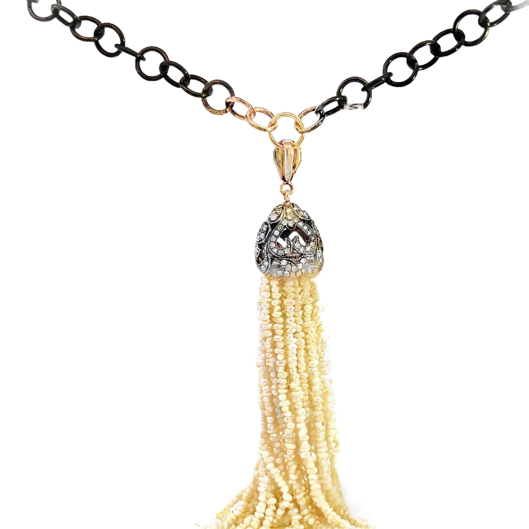 Collier à pompon en perles et diamants Pendentif Bon état - En vente à Beverly Hills, CA