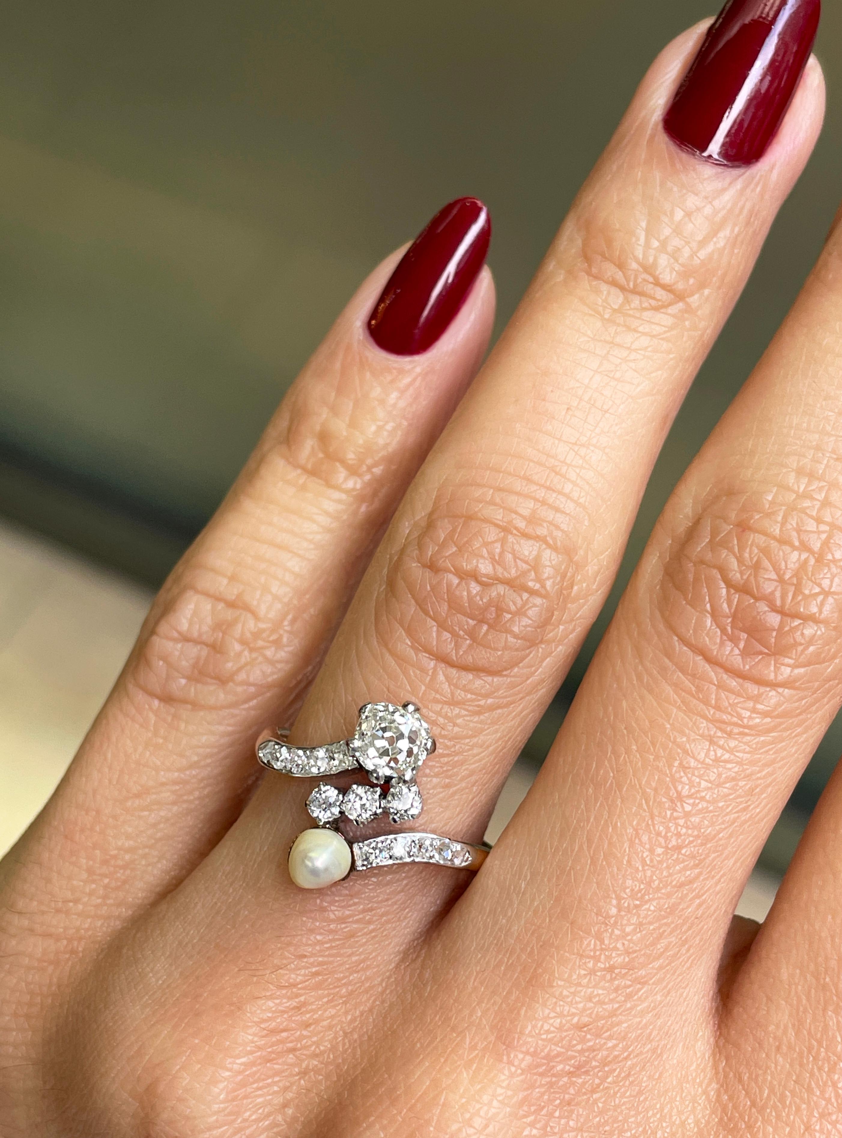 Round Cut Pearl and Diamond Toi et Moi 18ct Gold and Platinum Engagement Ring, c.1910 For Sale